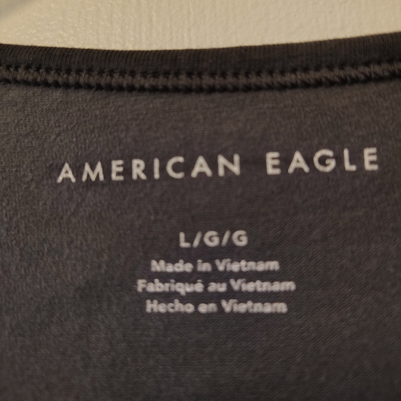 American Eagle cinched shoulder crop top - Picture 5 of 8